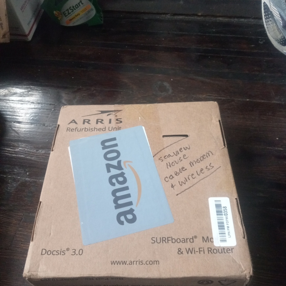 ARRIS SURFboard Cable Modem SBG7400AC2 DOCSIS 3.0 Modem WiFi Router 960 Mbps - Picture 4 of 13